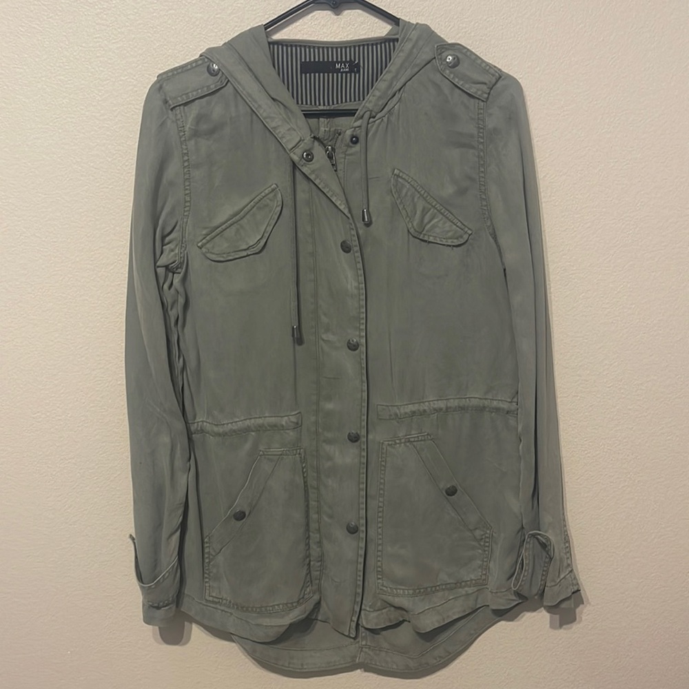 Lightweight Jacket
